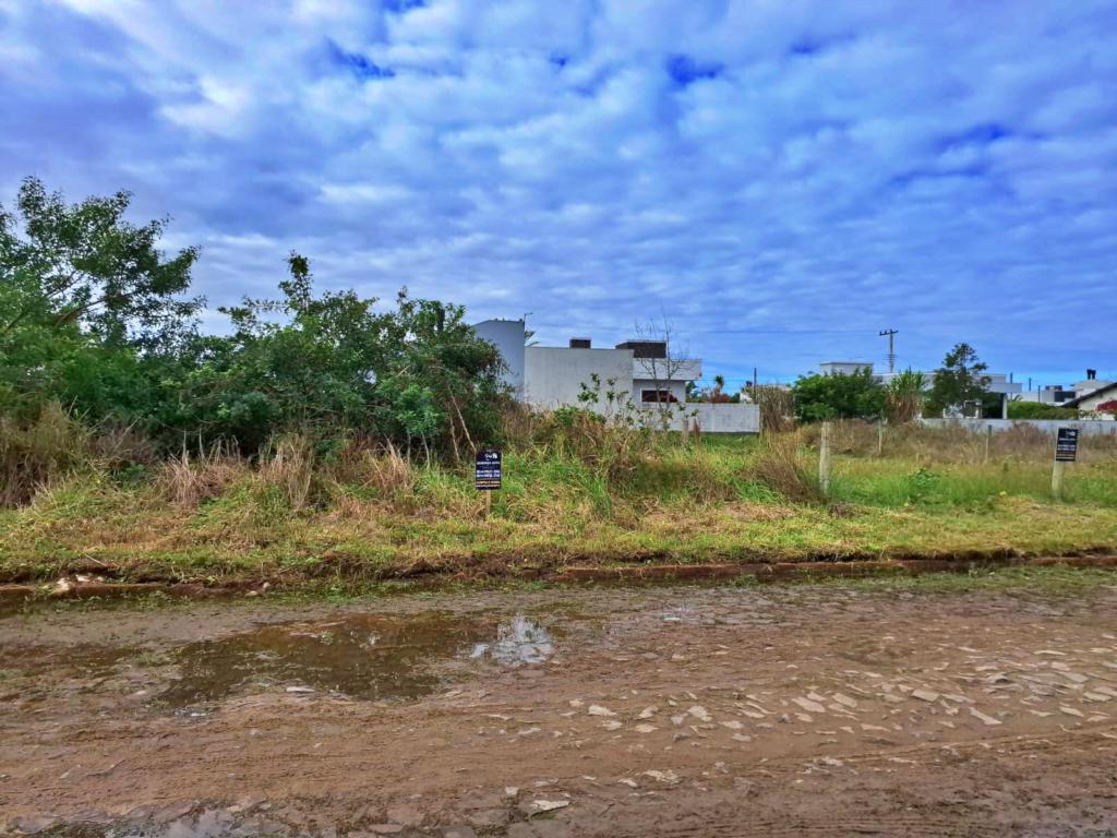 Terreno, 300 m² - Foto 1