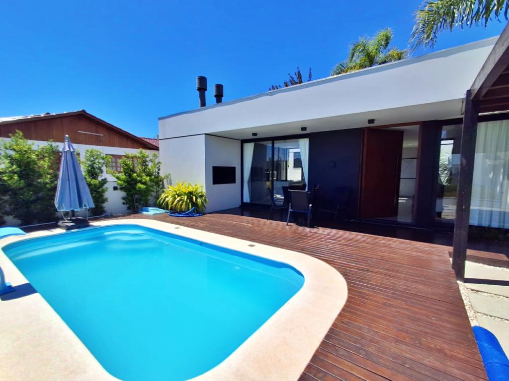 Casa, 3 quartos, 128 m² - Foto 3