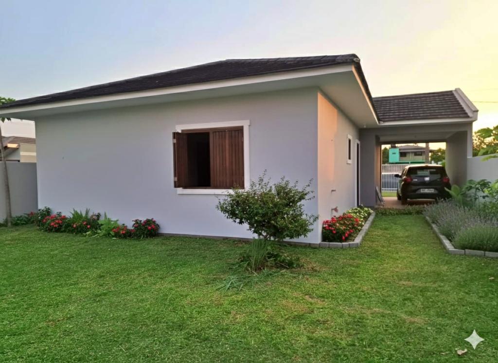 Casa, 3 quartos, 104 m² - Foto 2