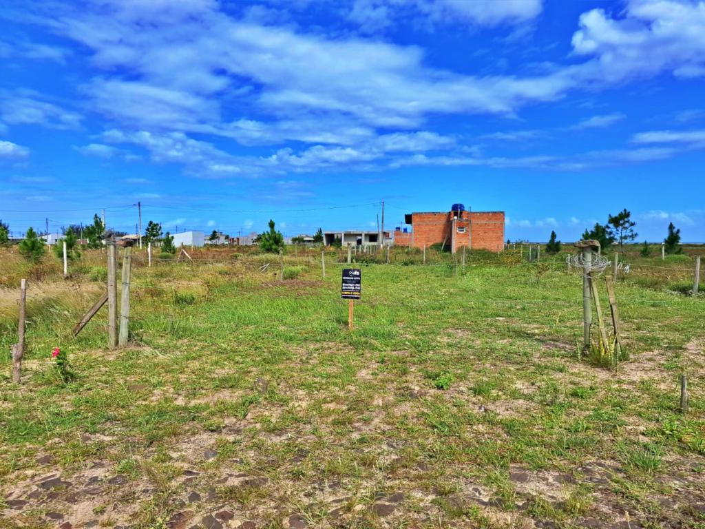 Terreno, 300 m² - Foto 1