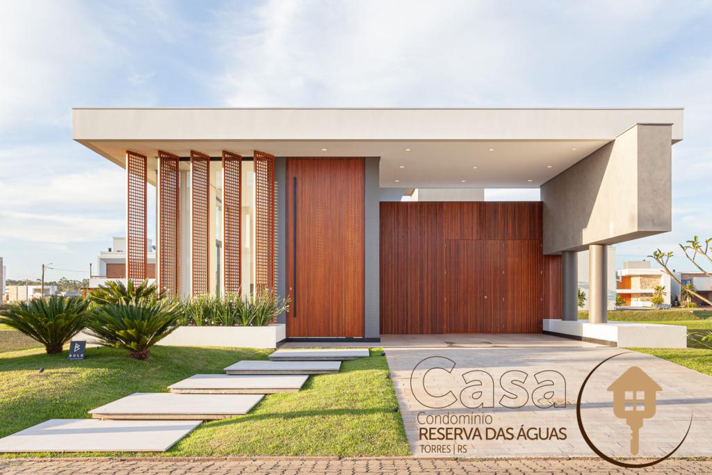 Casa 3 Dormitórios