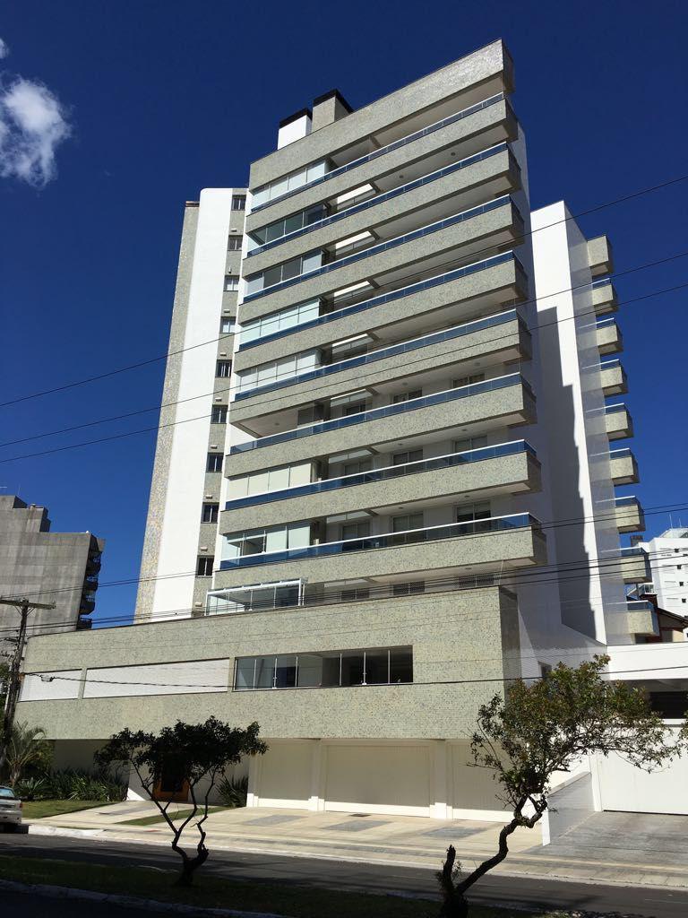 Apartamento 3 Dormitórios