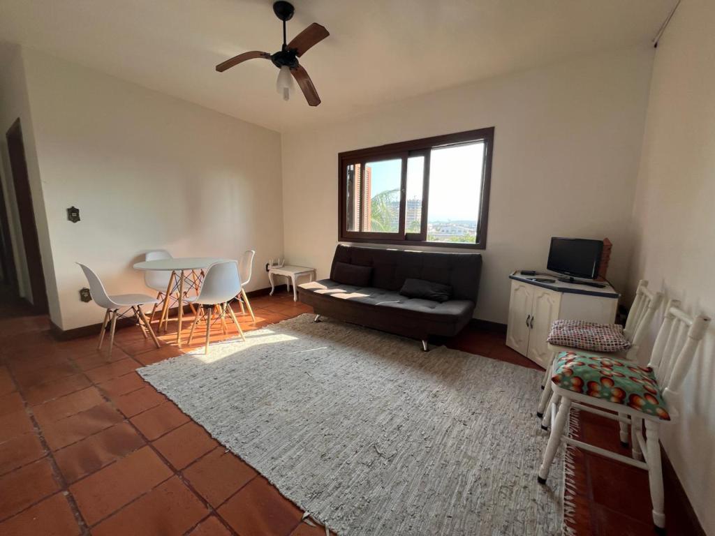 Apartamento 2 Dormitórios