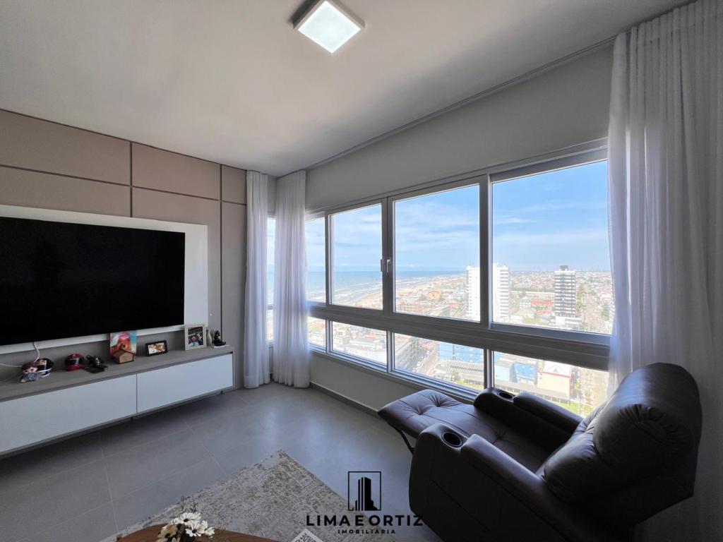 Apartamento 03 Dormitórios