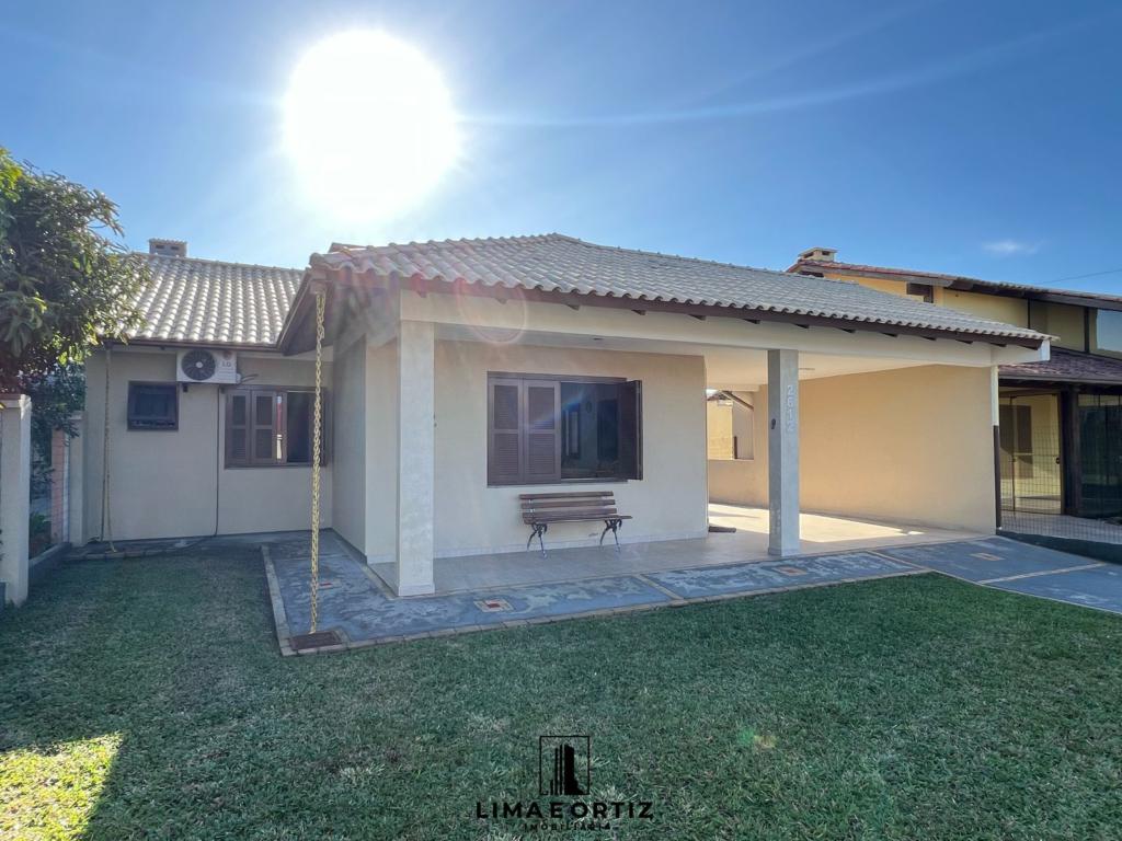 Casa 03 Dormitórios