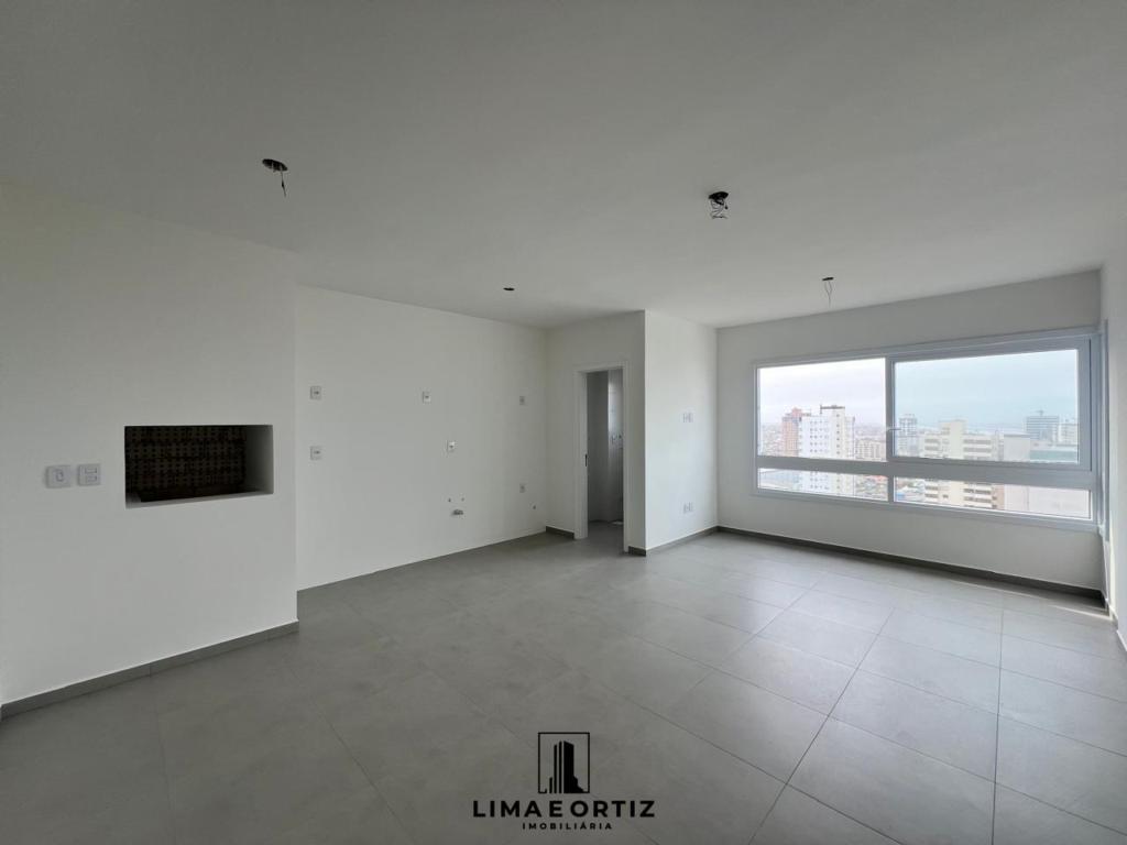 Apartamento 03 Dormitórios