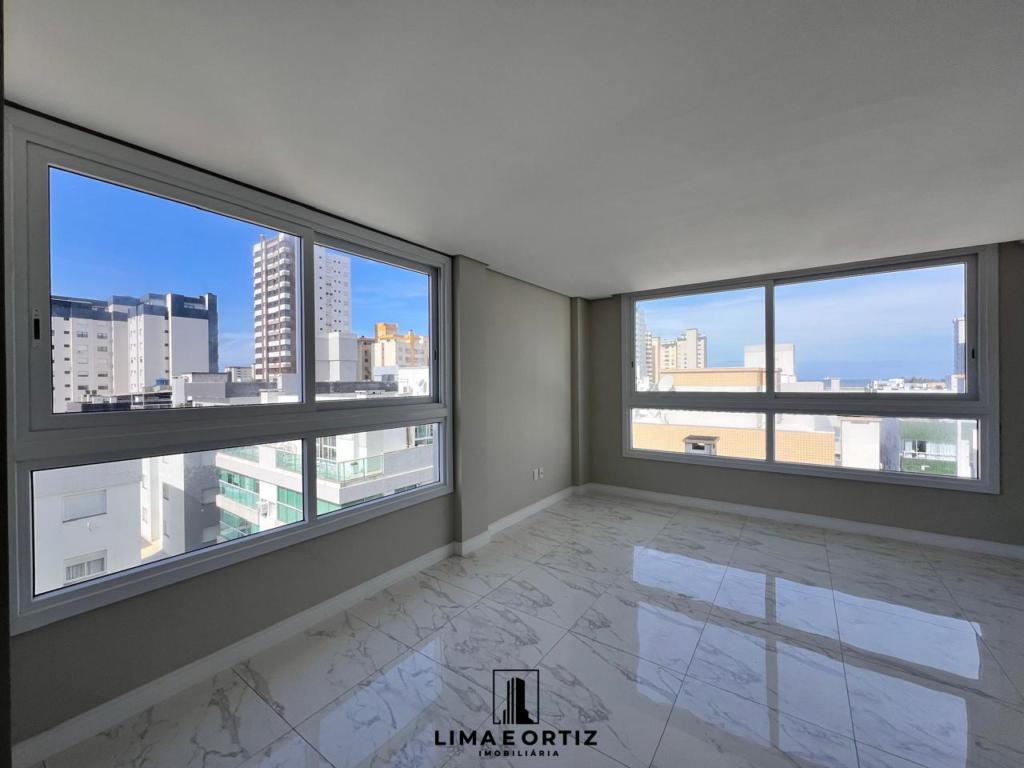 Apartamento 02 Suítes