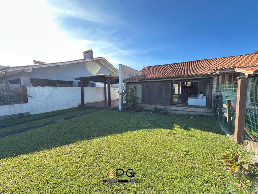 Casa 2 Dormitórios