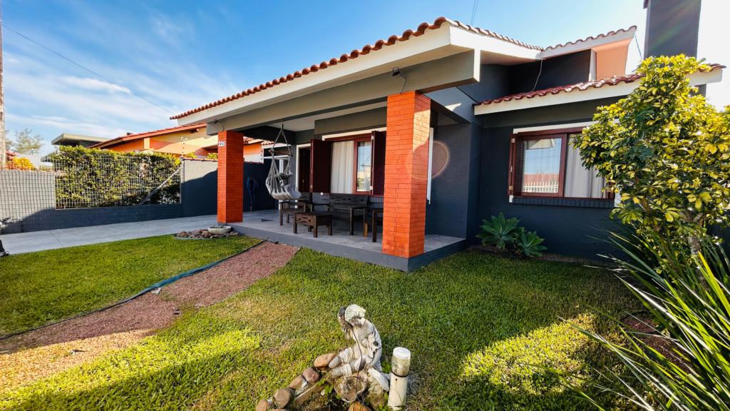 Casa 3 Dormitórios 2 suítes