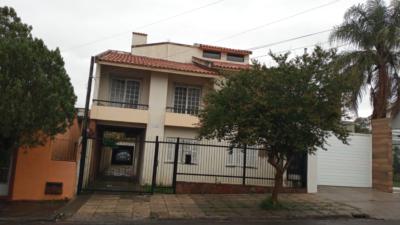 Sobrado 03 Dorm